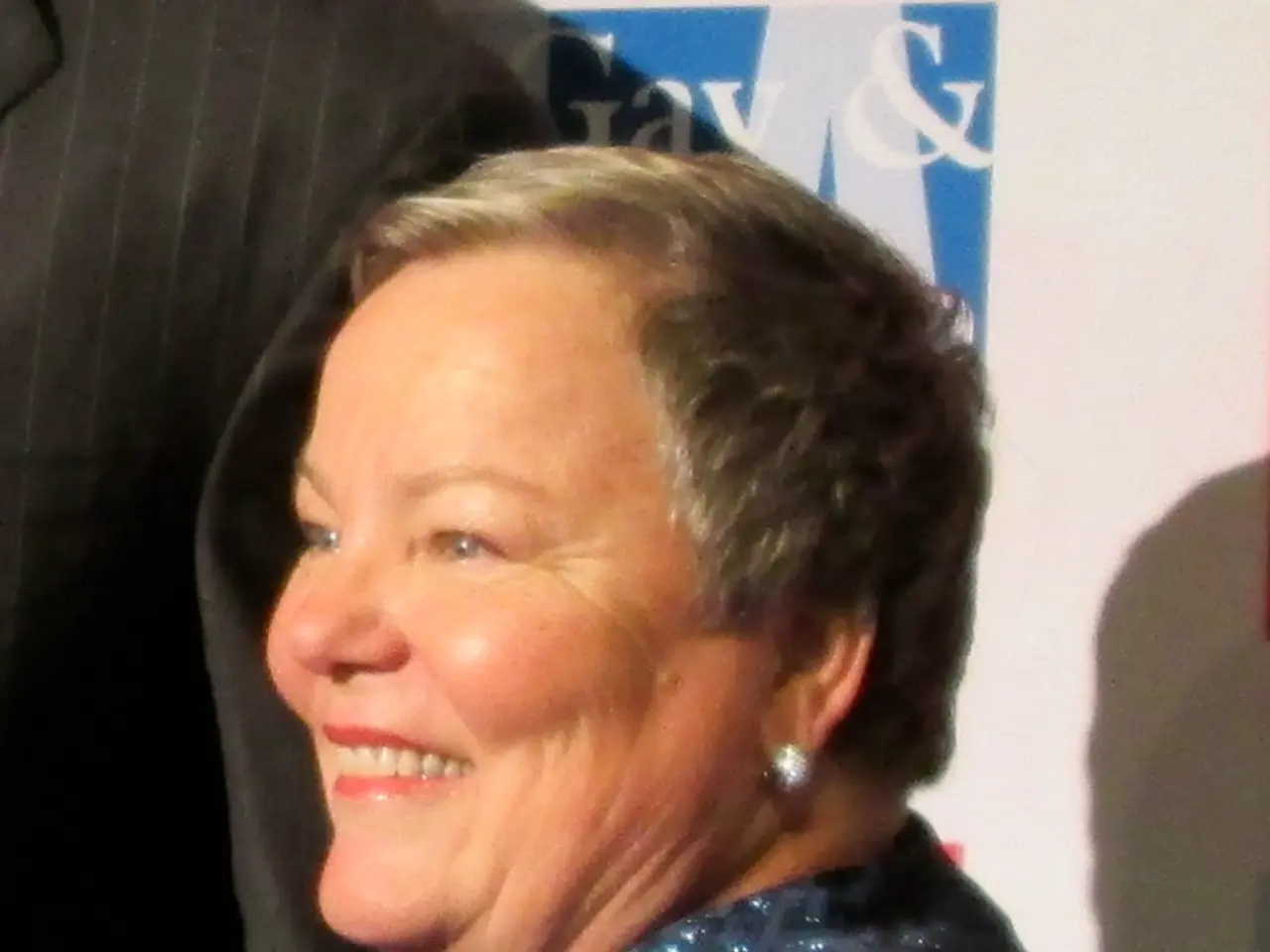 Exploring the Drawbacks of Ear Muffs: Crucial Information You Should Be Aware Of