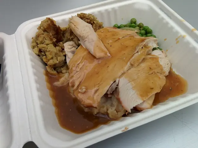 Science endorses these 8 edibles for a more vibrant, joyful brain: