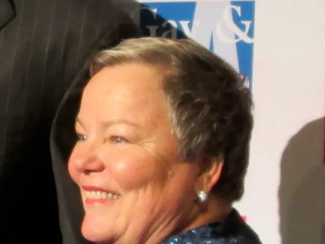 Exploring the Drawbacks of Ear Muffs: Crucial Information You Should Be Aware Of