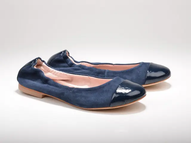 Foot discoloration in purple hue: Causes and remedies explored