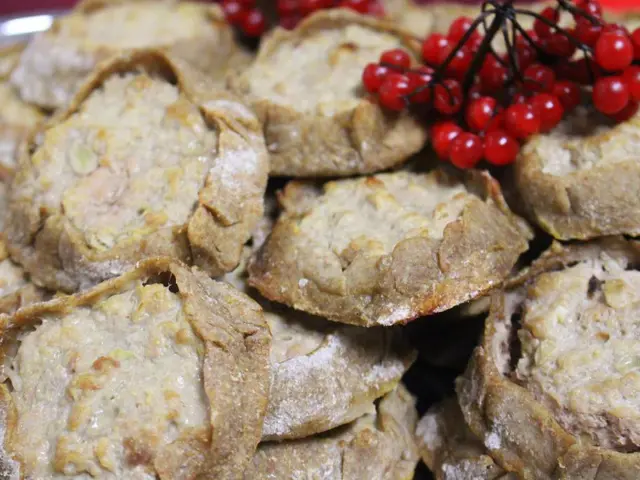 Morning Swelling: Identifying Causes, Offering Remedies, and Preventive Strategies