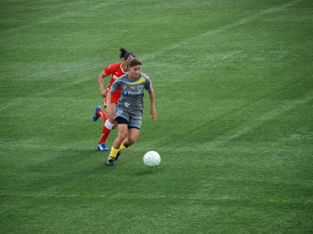 Research Findings: Scant Representation of Women in Leading Football Roles