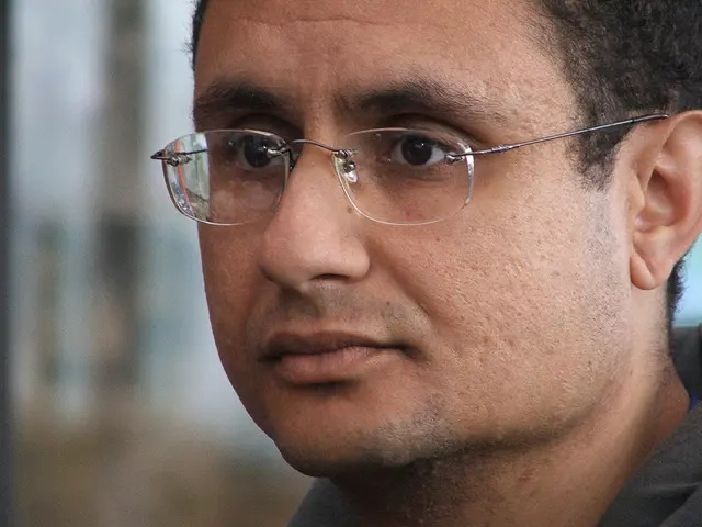 Strategies for Alleviating Eye Stress During Gaming: 6 Crucial Steps for Your Vision