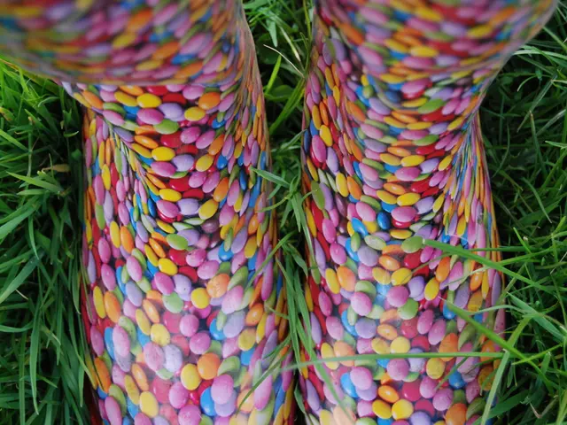 Peridot's Characterization as Greasy: An Examination in Gemmology