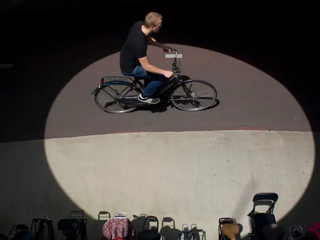 Can diabetes influence a woman's menstrual cycle?