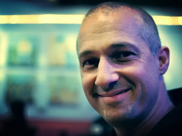 Humorous Getaway with Guido Cantz: Laugh-a-Thon Vacation Experience