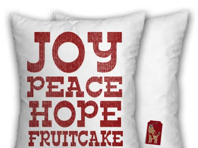 Interpreting Dreams About Others' Feces: A Look into Your Subconscious Mind