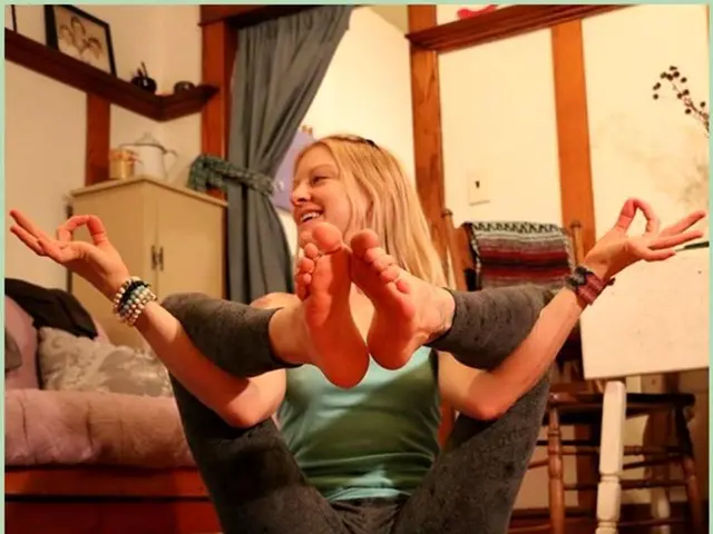 Experienced Daily Use of Acupressure Mat for Seven Days: Insights Shared