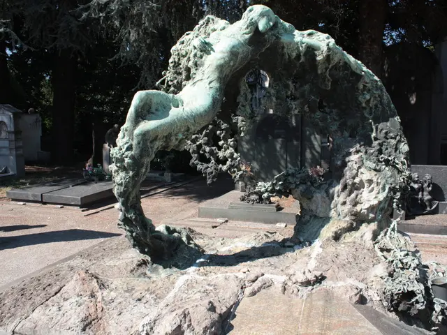 Funeral service held at Meidericher Parish Cemetery