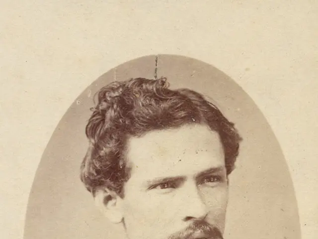 Rapid Weight Loss: Ralph Siegel Sheds an Impressive 100 Pounds in a Short Span of Three Weeks.