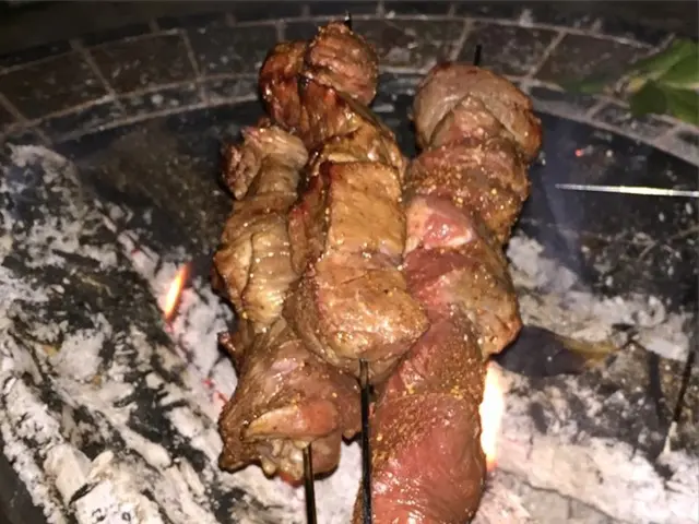 Nutritionists advise against strictly prohibiting unhealthy foods from your diet