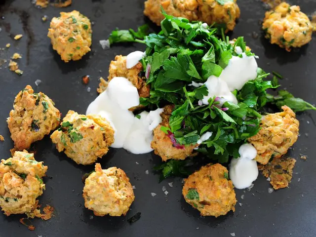 Peptide YY (PYY) and its influence on feelings of fullness, digestive health, and cognitive links