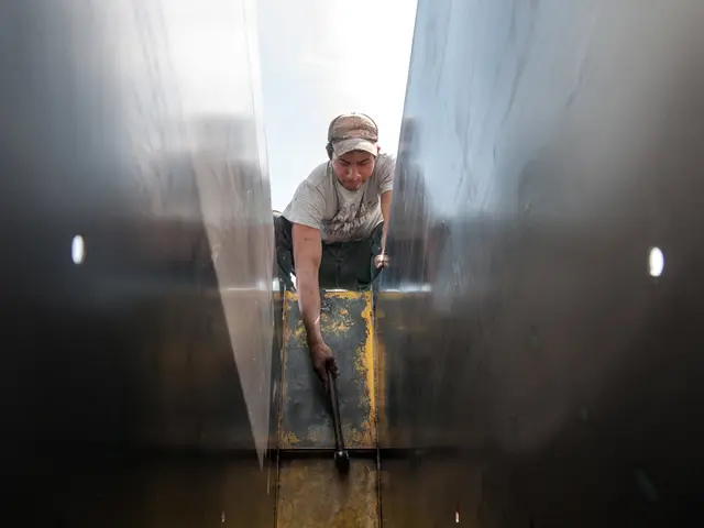 Police Officers in Bremer were pursued by an individualbrandishing a hammer, eventually resulting...