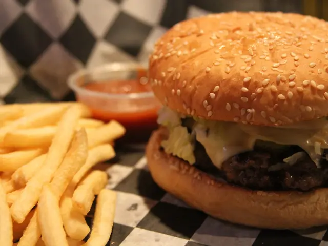 Mobile Live Event Coverage: Baddies Burger House on the Move