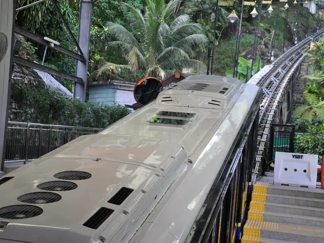 Workers on the railway undergo training for track construction in Geislingen